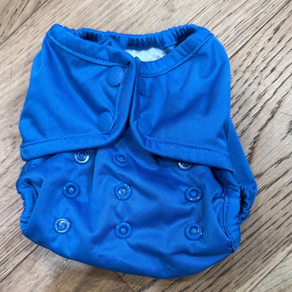Rumparooz Royal Blue Newborn diaper cover - Picture 1 of 5